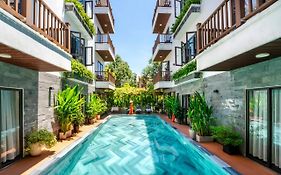 December Town Hoi An Villa